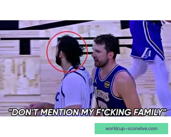 东契奇唇语还原骂战细节 当场怒怼比塔泽涉及家人言辞